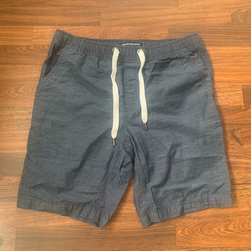 Calvin Klein Jeans Men’s Large Navy Blue Shorts Pockets Elastic Waist Drawstring